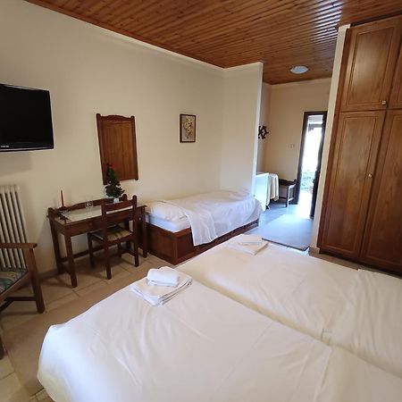 Hotel 2 Alonia Anatoliki Frangista Zimmer foto