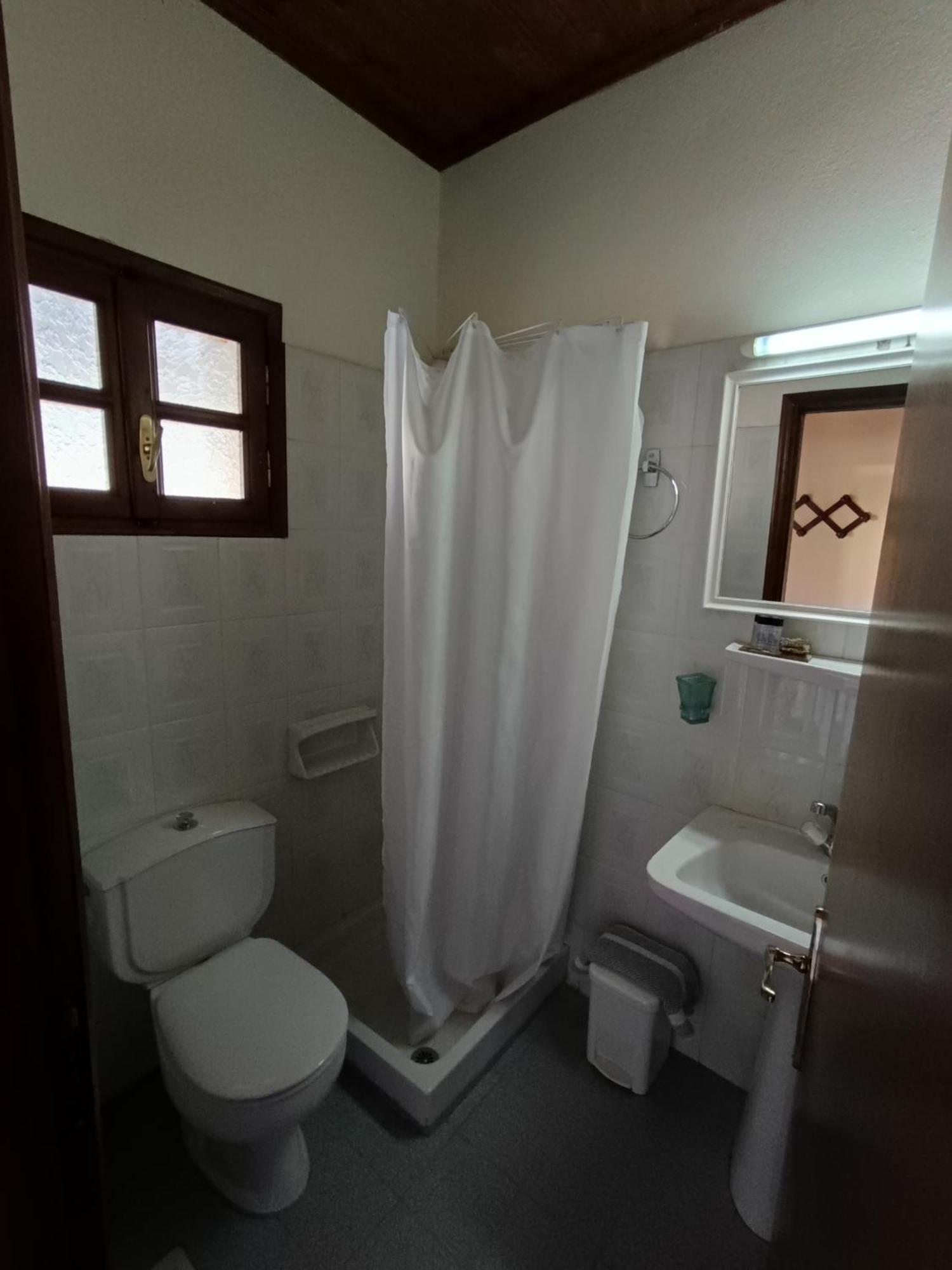 Hotel 2 Alonia Anatoliki Frangista Zimmer foto